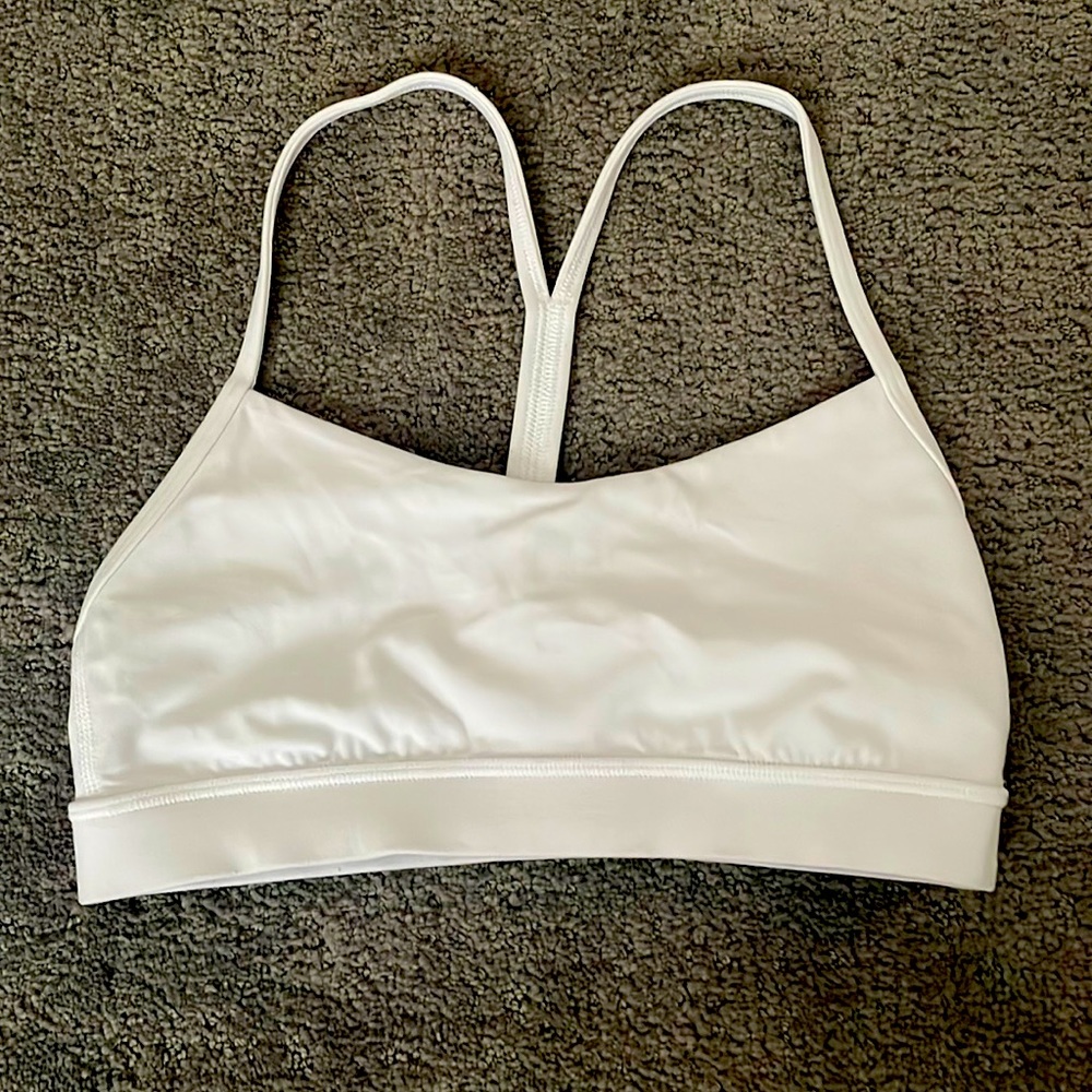Lululemon Flow Y bra: size 4